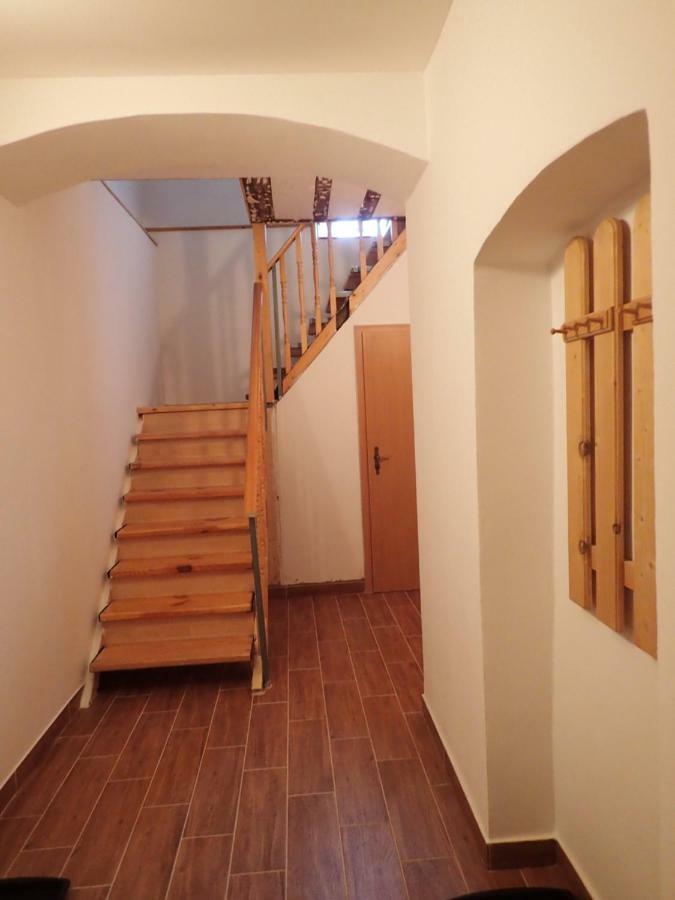 Apartman Pod Bozim Darem Яхимов Экстерьер фото